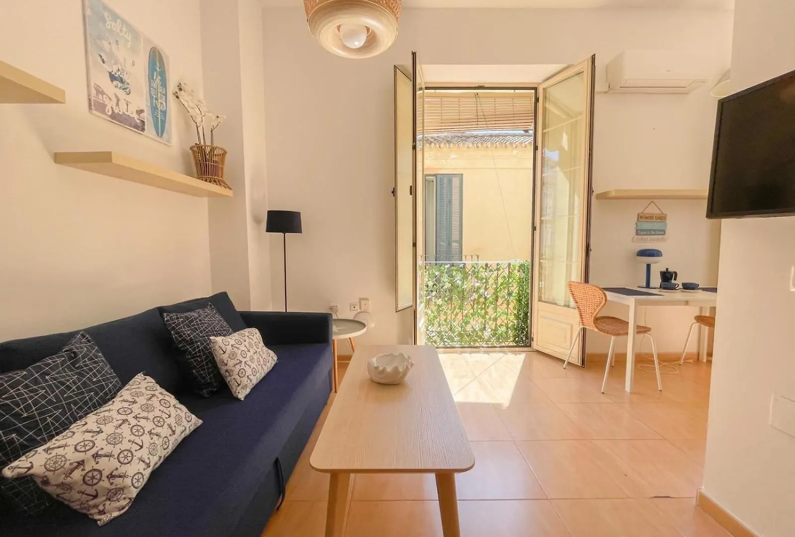 Plz De La Merced Apartamentos Solera Malaga 0*,