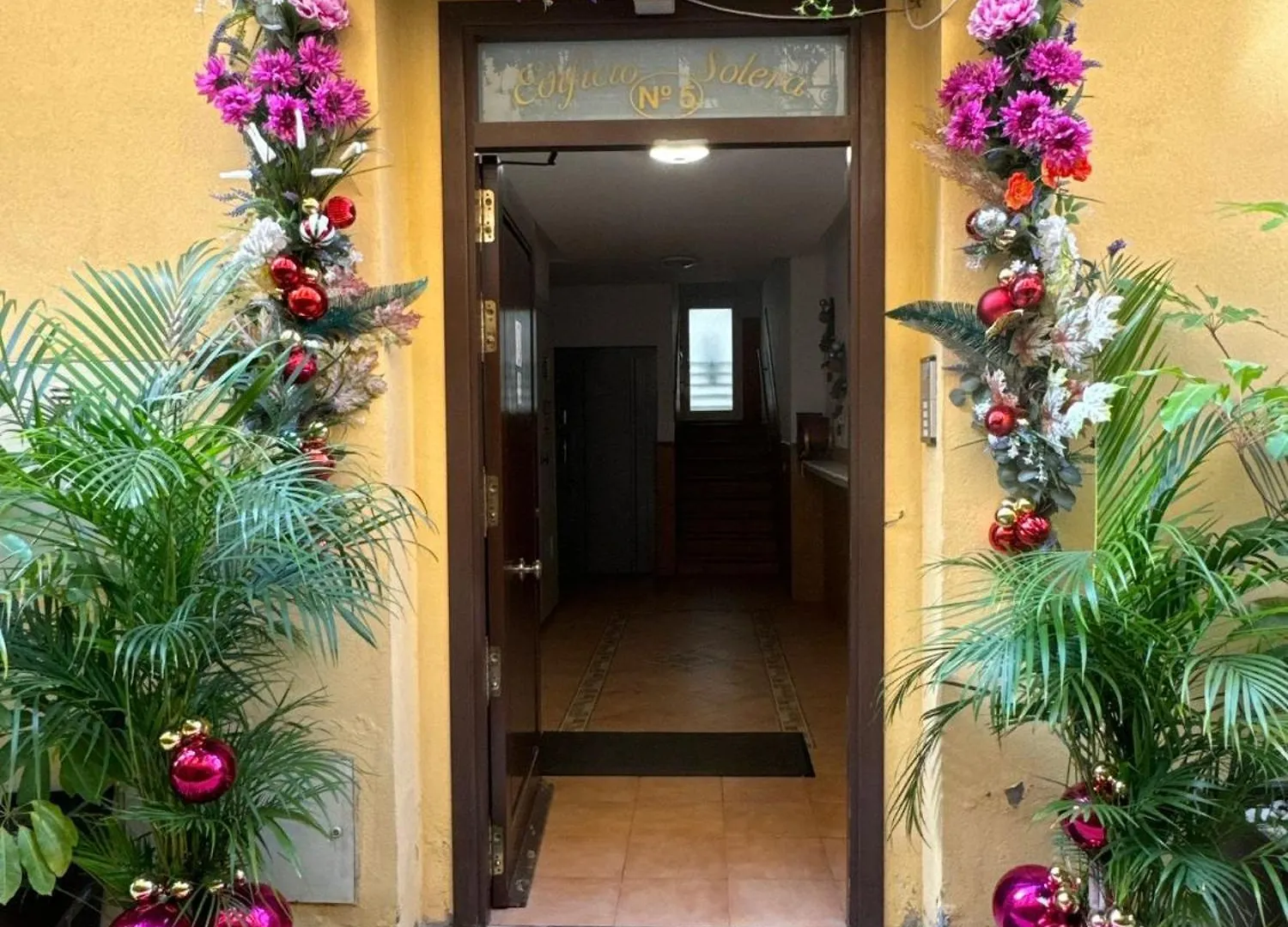Plz De La Merced Apartamentos Solera Malaga Spain