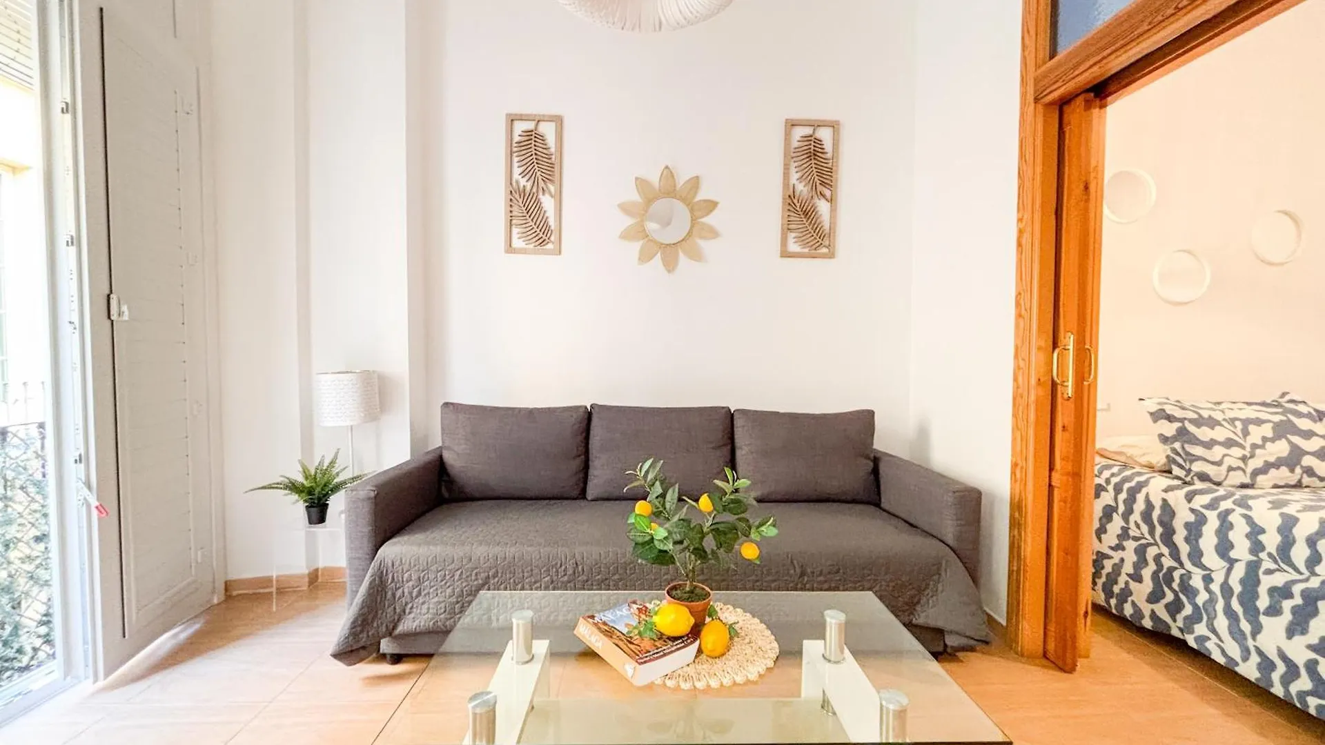 Plz De La Merced Apartamentos Solera Málaga Spanien